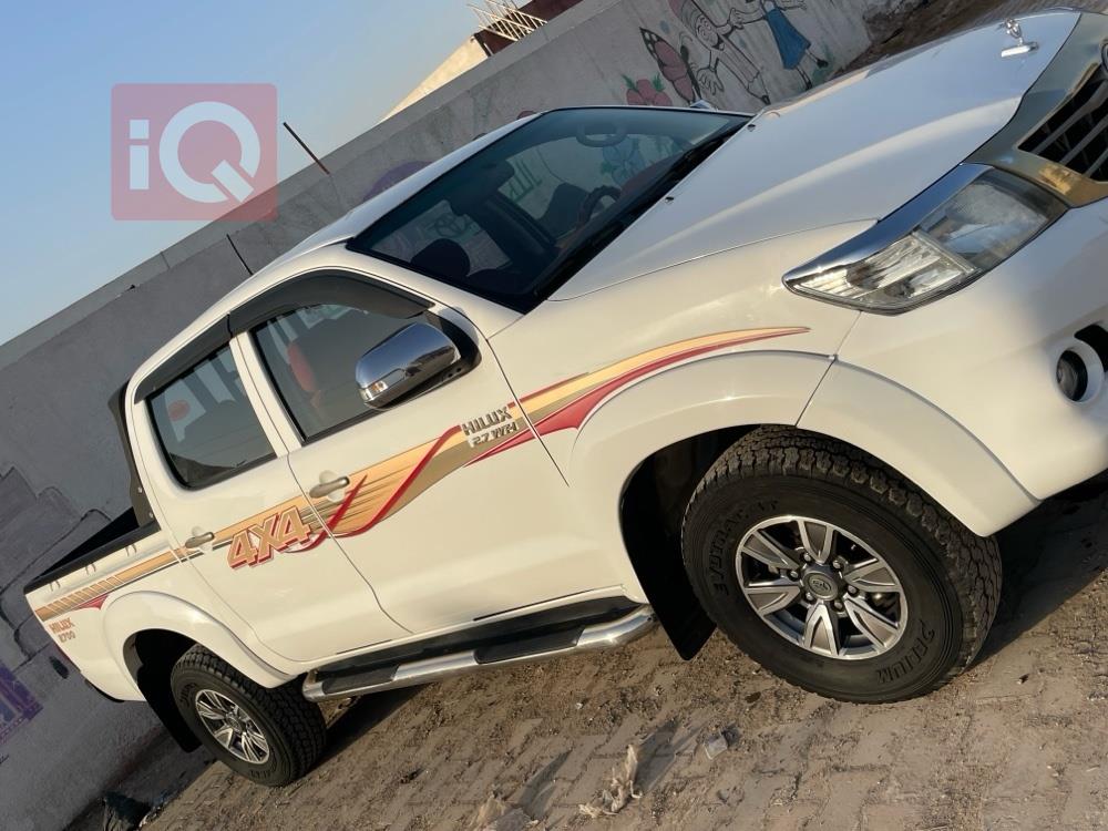 تويوتا هايلوكس